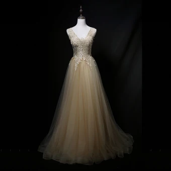 Uroczy Złote Sukienki Na Bal 2018 Princessa V Szyja Bez Rękawów Aplikacje Z Koronki Rhinestone Trenem Sweep Wzburzyć Bez Pleców Sukienki Wizytowe