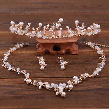 Piękne Złote Kość Słoniowa Biżuteria Ślubna 2018 Metal Perła Kryształ Rhinestone Tiara Kolczyki Naszyjnik Akcesoria