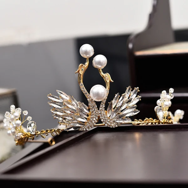 Amazing / Unique Gold Metal Accessories 2018 Pearl Rhinestone Crystal Tiara