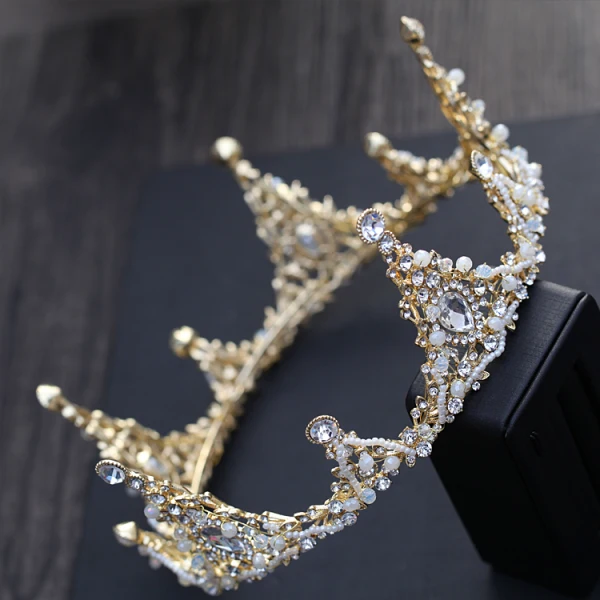 Luksusowe Złote Metal Akcesoria 2018 Kryształ Rhinestone Frezowanie Perła Tiara Kolczyki Biżuteria Ślubna