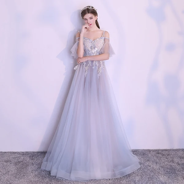 Elegant Summer Silver Evening Dresses 2018 A-Line / Princess Spaghetti Straps Strapless Short Sleeve Appliques Lace Pearl Chapel Train Ruffle Backless Formal Dresses