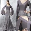 Élégant Gris Robe De Soirée 2017 Trompette / Sirène Train De Balayage Volants en Cascade V-Cou Manches Longues Dos Nu Bretelles croisées Dentelle Brodé Satin Ceinture Robe De Ceremonie