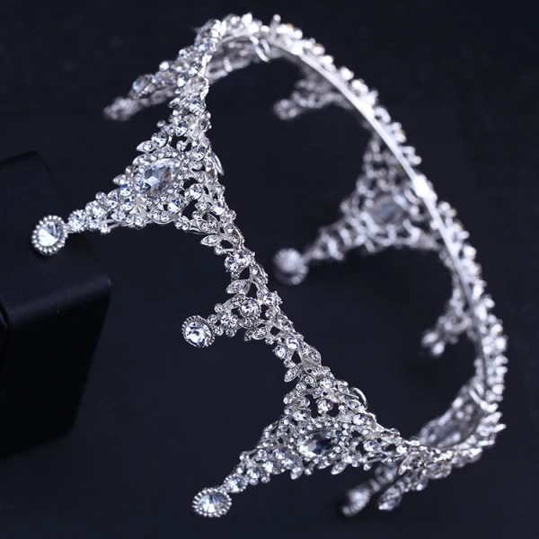 Sparkly Silver Tiara 2018 Metal Rhinestone Wedding Accessories