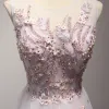 Mode Rodnande Rosa Hemkomst Studentklänningar 2017 Prinsessa Långa Cascading Volanger Urringning Ärmlös Halterneck Appliqués Blomma Pärla Rhinestone Pierced Formella Klänningar