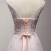 Mode Rodnande Rosa Hemkomst Studentklänningar 2017 Prinsessa Långa Cascading Volanger Urringning Ärmlös Halterneck Appliqués Blomma Pärla Rhinestone Pierced Formella Klänningar