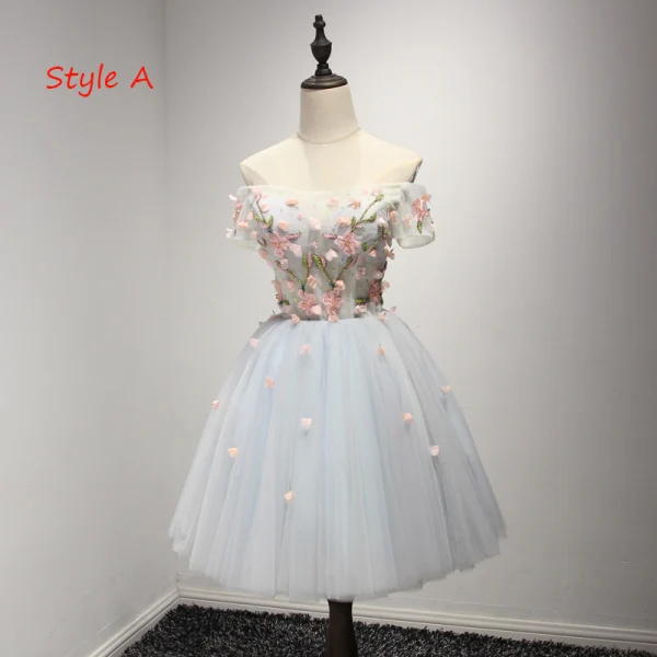 Chic / Belle Bleu Ciel Robe De Fete 2017 Courte Robe Boule Volants en Cascade De l'épaule Manches Courtes Dos Nu Appliques Fleur Perlage Cristal Robe De Ceremonie