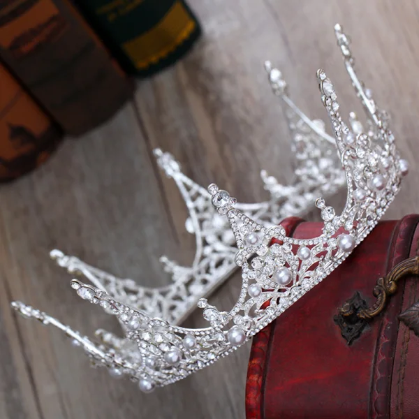Enkel Sølv Tiara 2018 Metall Perle Rhinestone Tilbehør