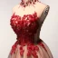 Schöne Partykleider 2017 Fallende Rüsche Kurze Ballkleid Stehkragen Ärmellos Rückenfreies Spitze Applikationen Perlenstickerei Kristall Durchbohrt Festliche Kleider