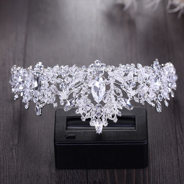 Sparkly Silver Tiara 2018 Metal Rhinestone Beading Crystal Accessories