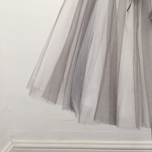 Fine Grå Homecoming Cocktailkjoler 2017 Gripende Ruffles Korte Ballkjole Kjæreste Uten Ermer Ryggløse Appliques Blomst Beading Krystall Formelle Kjoler
