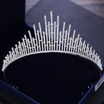 Eenvoudige Zilveren Rhinestone Tiara 2018 Metaal Accessoires