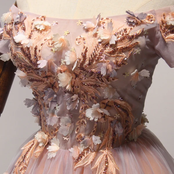 Chic / Belle Perle Rose de retour Robe De Graduation 2017 Volants en Cascade Courte Robe Boule De l'épaule Manches Courtes Dos Nu Appliques Fleur Perlage Robe De Ceremonie