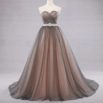Mode Pärla Rosa Grå Balklänningar 2018 Balklänning Älskling Ärmlös Beading Pärla Rhinestone Skärp Chapel Train Ruffle Halterneck