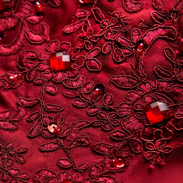 Chic / Beautiful Burgundy Evening Dresses  2018 A-Line / Princess Scoop Neck Sleeveless Appliques Lace Crystal Sash Floor-Length / Long Ruffle Backless Formal Dresses