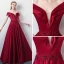 Elegant Burgundy Evening Dresses  2018 A-Line / Princess Off-The-Shoulder V-Neck Short Sleeve Appliques Lace Beading Crystal Floor-Length / Long Ruffle Backless Formal Dresses