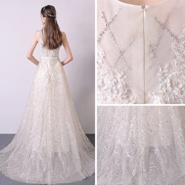 Bling Bling Champagne Evening Dresses 2018 A-Line / Princess Scoop Neck Sleeveless Appliques Flower Sequins Beading Sash Court Train Ruffle Formal Dresses