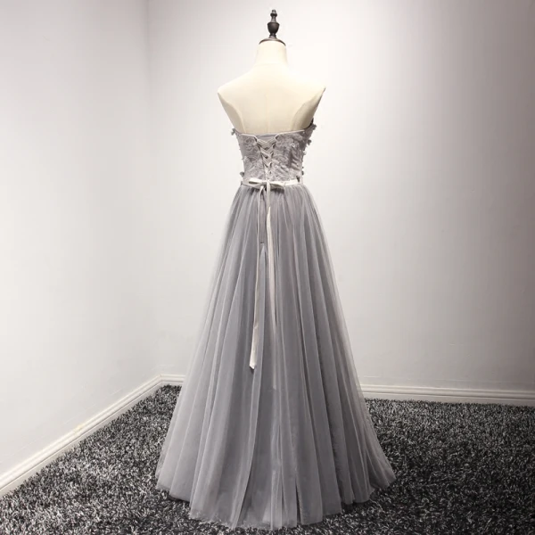 Fine Grå Selskapskjoler 2017 Prinsesse Lange Gripende Ruffles Kjæreste Uten Ermer Ryggløse Krystall Beading Perle Rhinestone Appliques Blomst Formelle Kjoler