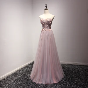 Fine Perle Rosa Selskapskjoler 2017 Prinsesse Lange Gripende Ruffles Kjæreste Uten Ermer Ryggløse Perle Beading Appliques Blomst Formelle Kjoler