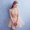 Chic / Belle Perle Rose Transparentes Robe De Fete 2018 Princesse Encolure Dégagée 1/2 Manches Appliques En Dentelle Fleur Perle Faux Diamant Ceinture Courte Volants Dos Nu Robe De Ceremonie