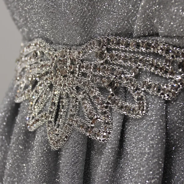 Glitzernden Silber Heimkehr Abiballkleider 2017 Fallende Rüsche Kurze A Linie One-Shoulder Ärmellos Rückenfreies Strass Stoffgürtel Glanz Festliche Kleider