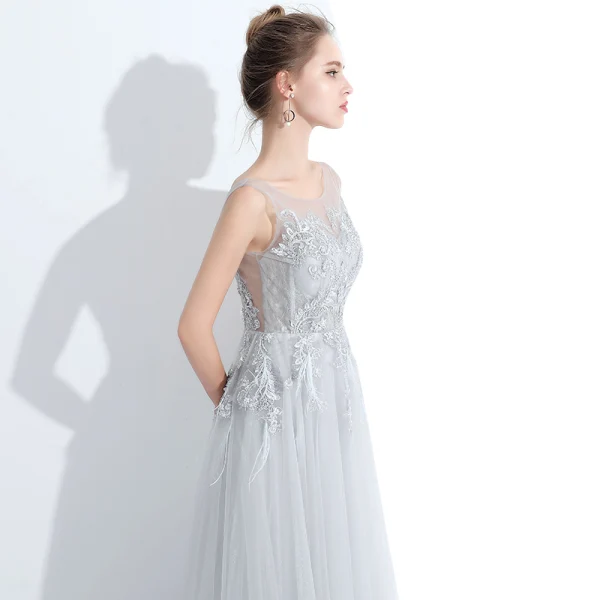 Discount Grey See-through Evening Dresses 2018 A-Line / Princess Scoop Neck Sleeveless Pearl Appliques Pierced Lace Feather Floor-Length / Long Ruffle Backless Formal Dresses