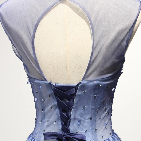 Flotte Kongeblå Selskabskjoler 2017 Prinsesse Lange Cascading Flæser Scoop Neck Ærmeløs Halterneck Rhinestone Beading Krystal Pailletter Applikationsbroderi Pierced Kjoler