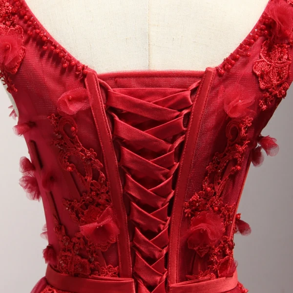 Modern / Fashion Red Evening Dresses 2017 A-Line / Princess Floor-Length / Long Cascading Ruffles V-Neck Sleeveless Backless Pearl Beading Lace Appliques Flower Bow Sash Formal Dresses