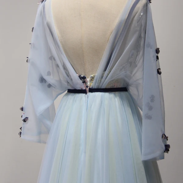 Elegant Sky Blue Prom Dresses 2017 A-Line / Princess Floor-Length / Long Cascading Ruffles V-Neck Long Sleeve Backless Embroidered Appliques Flower Sash Formal Dresses
