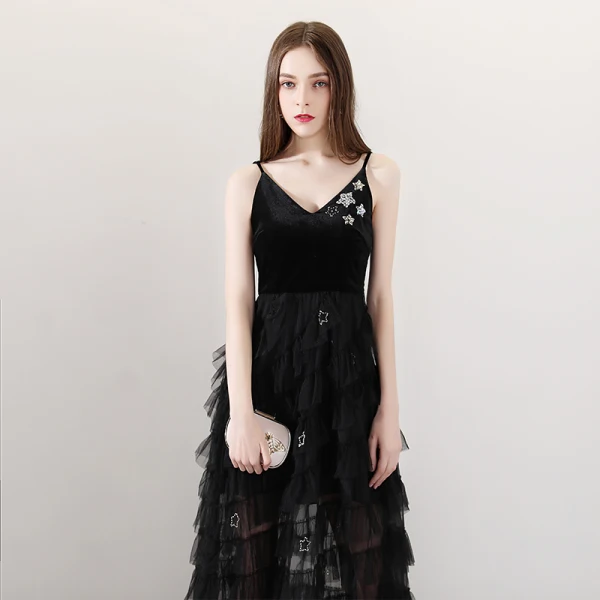 Sexy Schwarz Sommer Abendkleider 2018 A Linie Spaghettiträger Ärmellos Strass Pailletten Star Knöchellänge Rüschen Rückenfreies Festliche Kleider