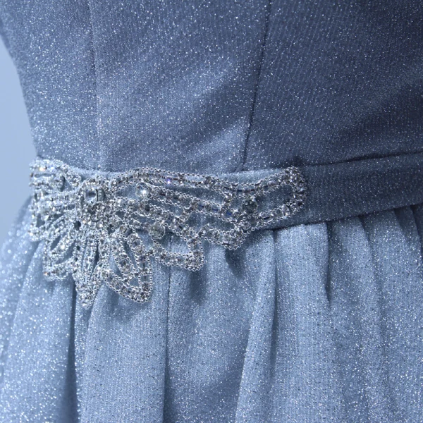 Schlicht Silber Abendkleider 2017 A Linie Fallende Rüsche Sweep / Pinsel Zug Off Shoulder Kurze Ärmel Rückenfreies Strass Stoffgürtel Glanz Festliche Kleider