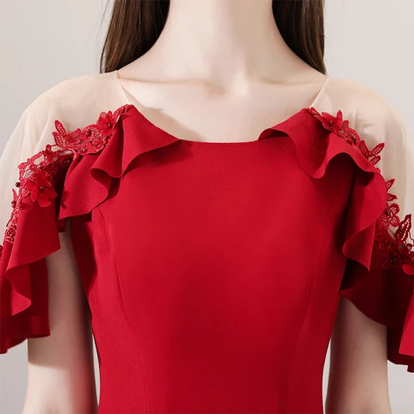 Modest / Simple Red See-through Evening Dresses  2018 Trumpet / Mermaid Scoop Neck Short Sleeve Appliques Lace Pearl Floor-Length / Long Ruffle Formal Dresses