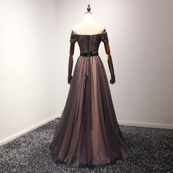 Élégant Noire Robe De Soirée 2017 Princesse Longue Volants en Cascade De l'épaule Manches Courtes Dos Nu Perlage Cristal Métal Ceinture Robe De Ceremonie