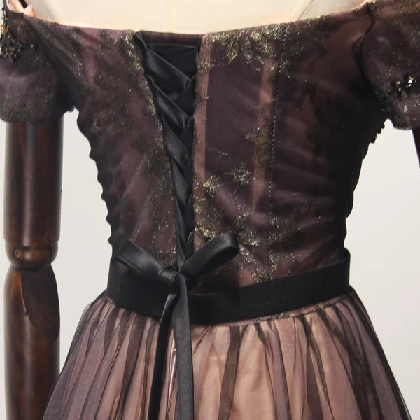 Élégant Noire Robe De Soirée 2017 Princesse Longue Volants en Cascade De l'épaule Manches Courtes Dos Nu Perlage Cristal Métal Ceinture Robe De Ceremonie