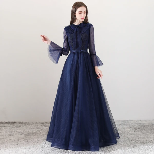 Moderne / Mode Bleu Marine Robe De Soirée 2018 Princesse Encolure Carrée Manches Longues Noeud Ceinture Longue Volants Dos Nu Robe De Ceremonie
