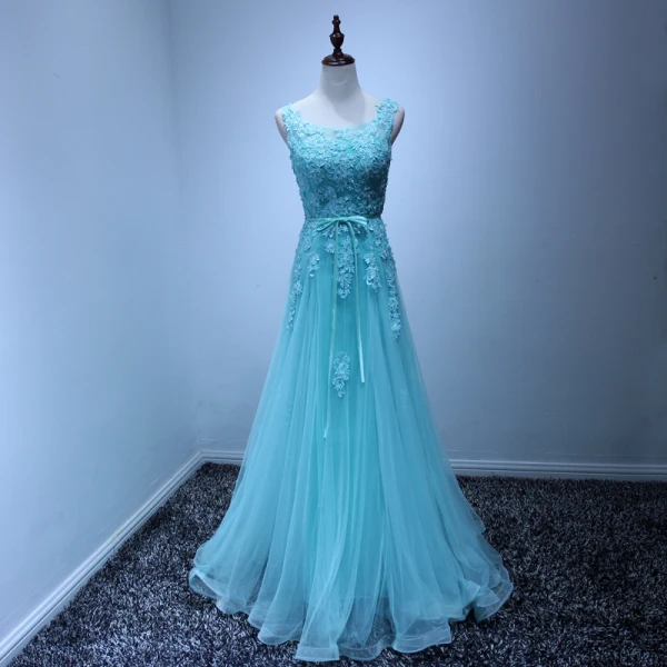 Elegante Blau Abendkleider 2017 A Linie Lange Fallende Rüsche Rundhalsausschnitt Ärmellos Rückenfreies Perlenstickerei Pailletten Mit Spitze Applikationen Stoffgürtel Festliche Kleider