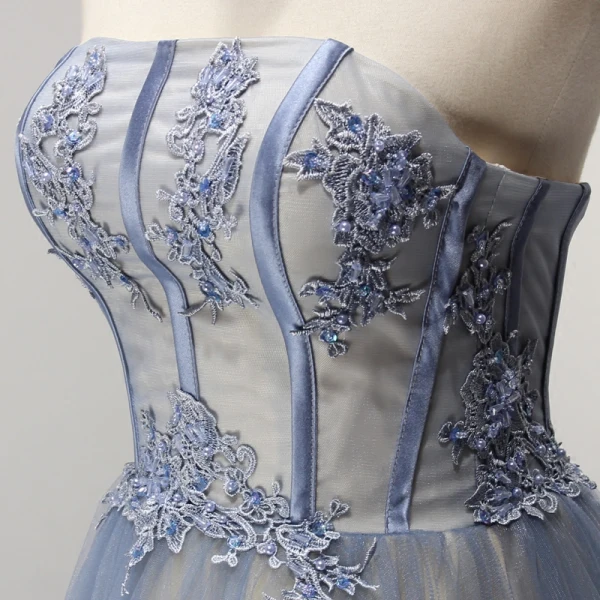 Chic / Belle Bleu Ciel Champagne Robe De Soirée 2017 Princesse Bustier Sans Manches Perlage Faux Diamant Appliques En Dentelle Tribunal Train Volants Dos Nu Robe De Ceremonie