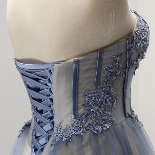 Chic / Belle Bleu Ciel Champagne Robe De Soirée 2017 Princesse Bustier Sans Manches Perlage Faux Diamant Appliques En Dentelle Tribunal Train Volants Dos Nu Robe De Ceremonie