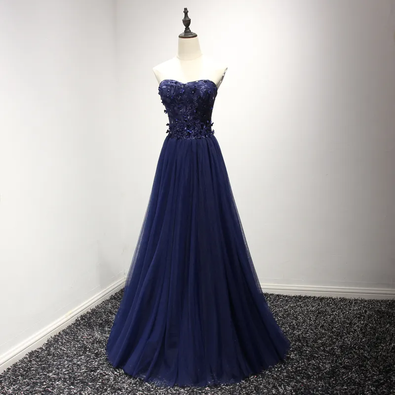 Fine Kongeblå Selskapskjoler 2017 Prinsesse Kjæreste Uten Ermer Appliques Blonder Blomst Beading Lange Buste Ryggløse Formelle Kjoler