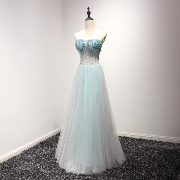 Fine Himmelen Blå Selskapskjoler 2017 Prinsesse Kjæreste Uten Ermer Beading Rhinestone Paljetter Lange Buste Ryggløse Formelle Kjoler