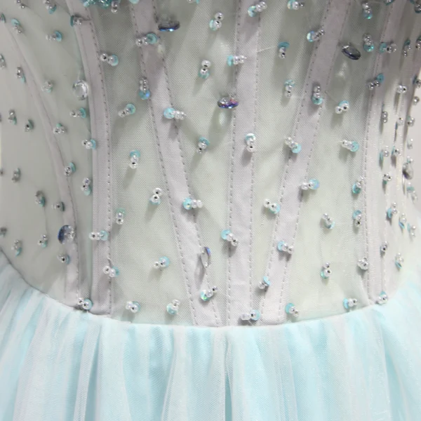 Fine Himmelen Blå Selskapskjoler 2017 Prinsesse Kjæreste Uten Ermer Beading Rhinestone Paljetter Lange Buste Ryggløse Formelle Kjoler