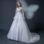 Abordable Blanche Robe De Mariée 2018 Robe Boule Encolure Dégagée Manches Longues Dos Nu Appliques Percé En Dentelle Perlage Volants Chapel Train