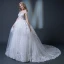 Élégant Blanche Transparentes Robe De Mariée 2018 Robe Boule Encolure Dégagée Dos Nu Appliques En Dentelle Perlage Volants Chapel Train