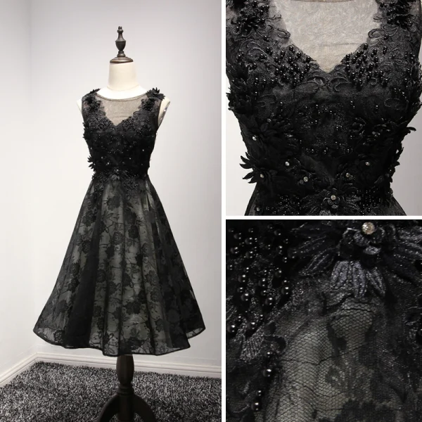 Chic / Beautiful Black Homecoming Graduation Dresses 2017 A-Line / Princess V-Neck Sleeveless Appliques Lace Flower Pearl Rhinestone Tea-length Ruffle Pierced Backless Formal Dresses
