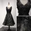 Chic / Beautiful Black Homecoming Graduation Dresses 2017 A-Line / Princess V-Neck Sleeveless Appliques Lace Flower Pearl Rhinestone Tea-length Ruffle Pierced Backless Formal Dresses