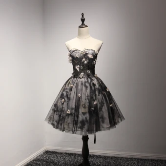 Chic Beautiful Black Party Dresses 2017 Ball Gown Sweetheart Sleeveless Appliques Flower Beading Crystal Sequins Short Ruffle Backless Formal Dresses