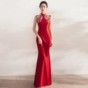 Style Chinois Rouge Robe De Soirée 2017 Trompette Sirène Col Haut Sans Manches Appliques Fleur Cristal Perle Faux Diamant Longue Dos Nu Robe De Ceremonie