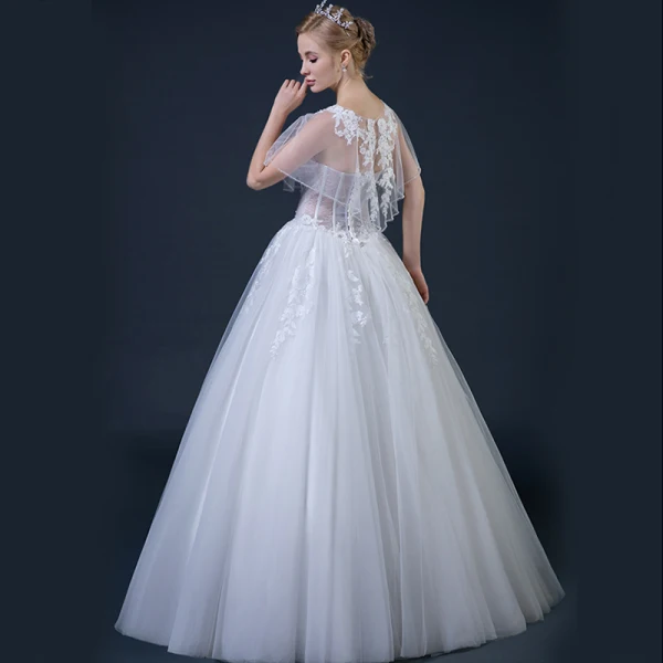 Abordable Blanche Transparentes Robe De Mariée Avec Châle 2018 Robe Boule Encolure Dégagée Dos Nu Appliques Percé En Dentelle Perlage Volants Longue