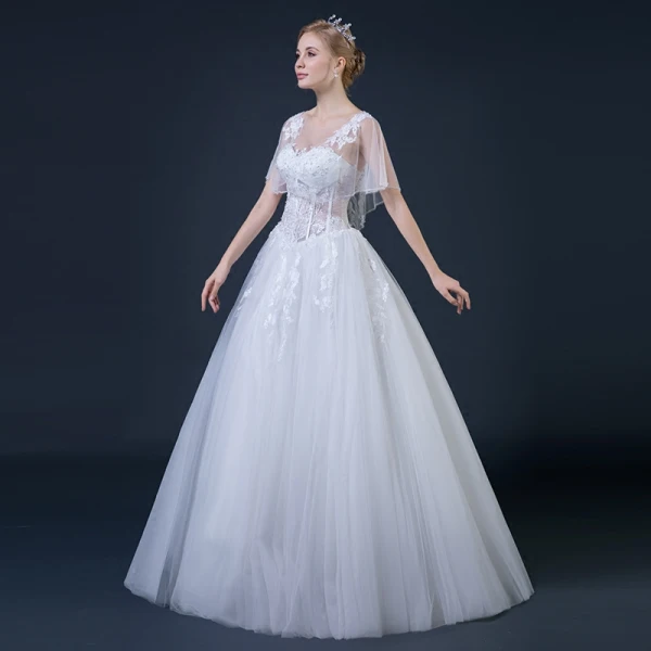 Abordable Blanche Transparentes Robe De Mariée Avec Châle 2018 Robe Boule Encolure Dégagée Dos Nu Appliques Percé En Dentelle Perlage Volants Longue