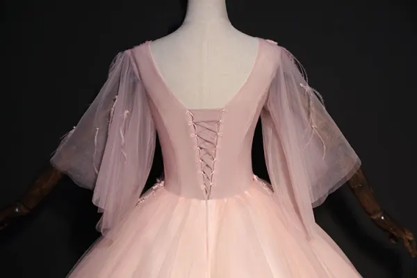 Elegant Pearl Pink Prom Dresses 2018 Ball Gown Lace Appliques Pearl Rhinestone Feather V-Neck Backless 1/2 Sleeves Floor-Length / Long Formal Dresses