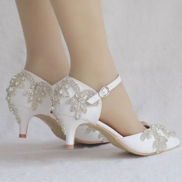 Sjarmerende Hvit Ball Damesko 2018 Spenne Rhinestone 5 cm Stiletthæler Spisse Høyhælte